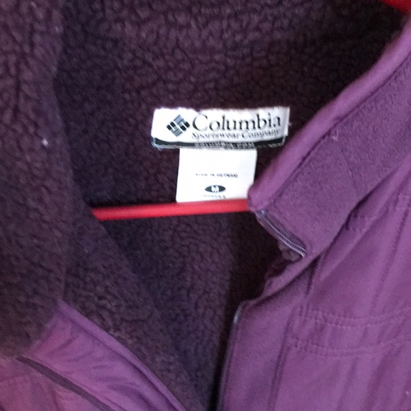 Columbia vest!!!!! - Picture 2 of 4